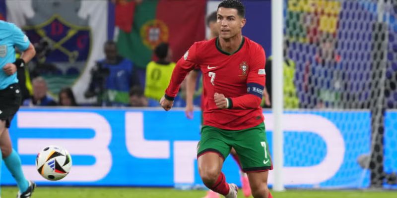 Ronaldo - Cầu thủ ghi nhiều bàn thắng nhất Euro hiện nay